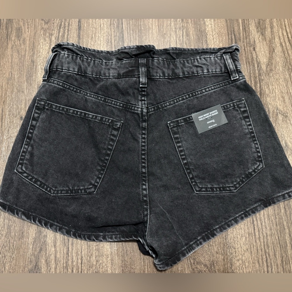 Divided High-Waist Black Denim Shorts - Picture 2 of 4